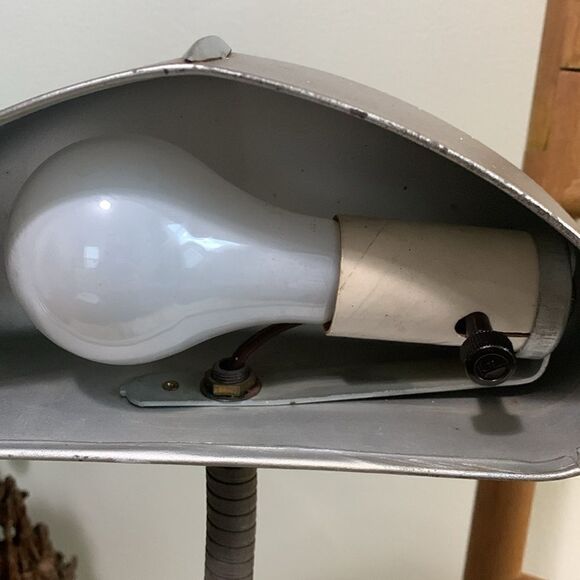 Vintage Grey Cast Metal Industrial Style Gooseneck Lamp - Picture 6 of 17